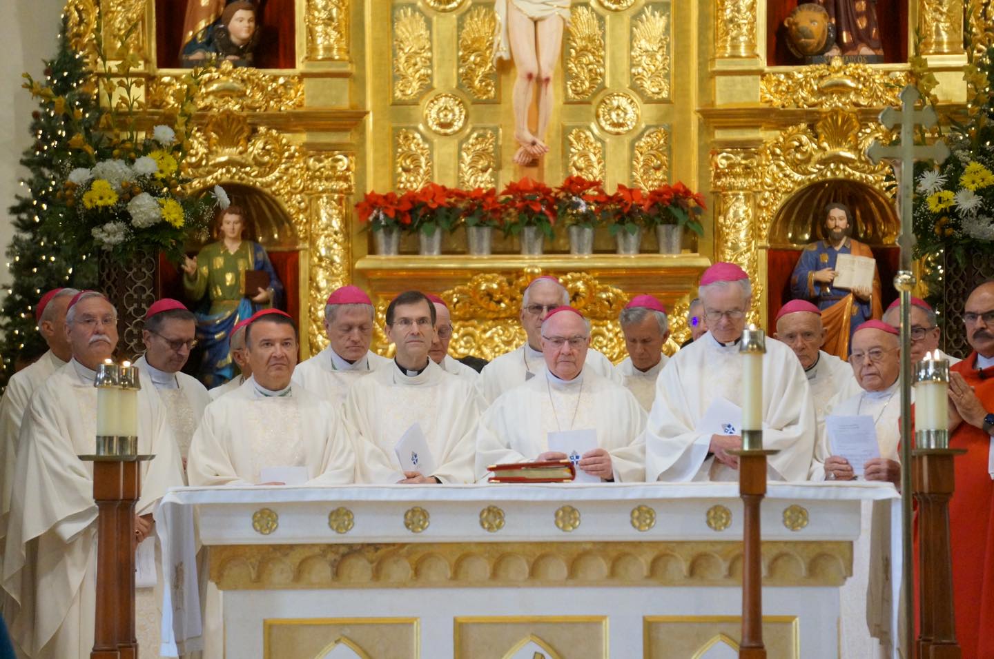 Memorial Mass for Pope Emeritus Benedict XVI at San Fernando Cathedral